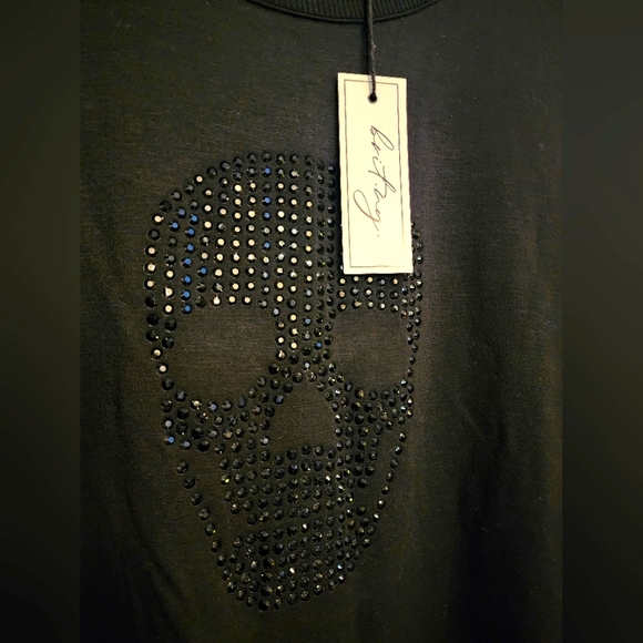 NWT Black Rhinestone Skull Longsleeve - Picture 2 of 8